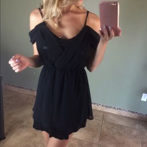 Black sequin off-shoulder party cocktail dress M